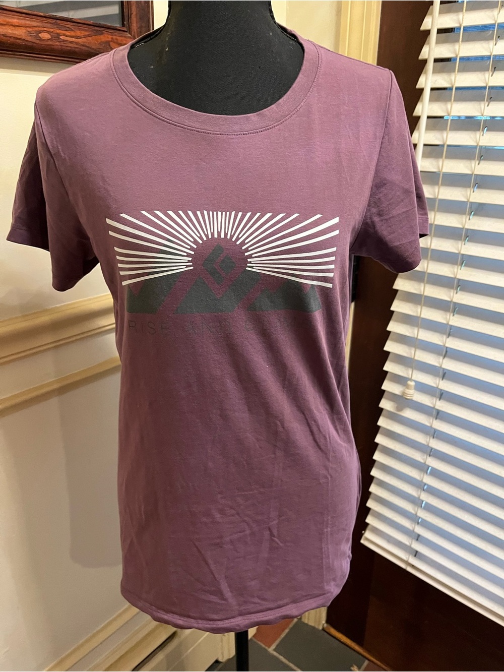 Black Diamond Mauve Graphic Short Sleeve Tee